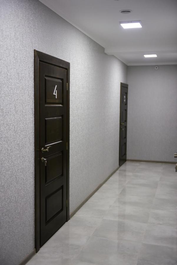 Gray Hotel Wynohradiw Zewnętrze zdjęcie