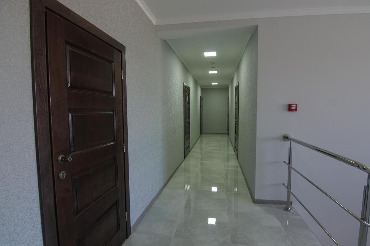 Gray Hotel Wynohradiw Zewnętrze zdjęcie