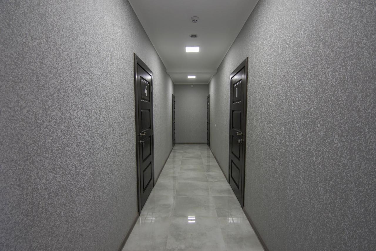 Gray Hotel Wynohradiw Zewnętrze zdjęcie